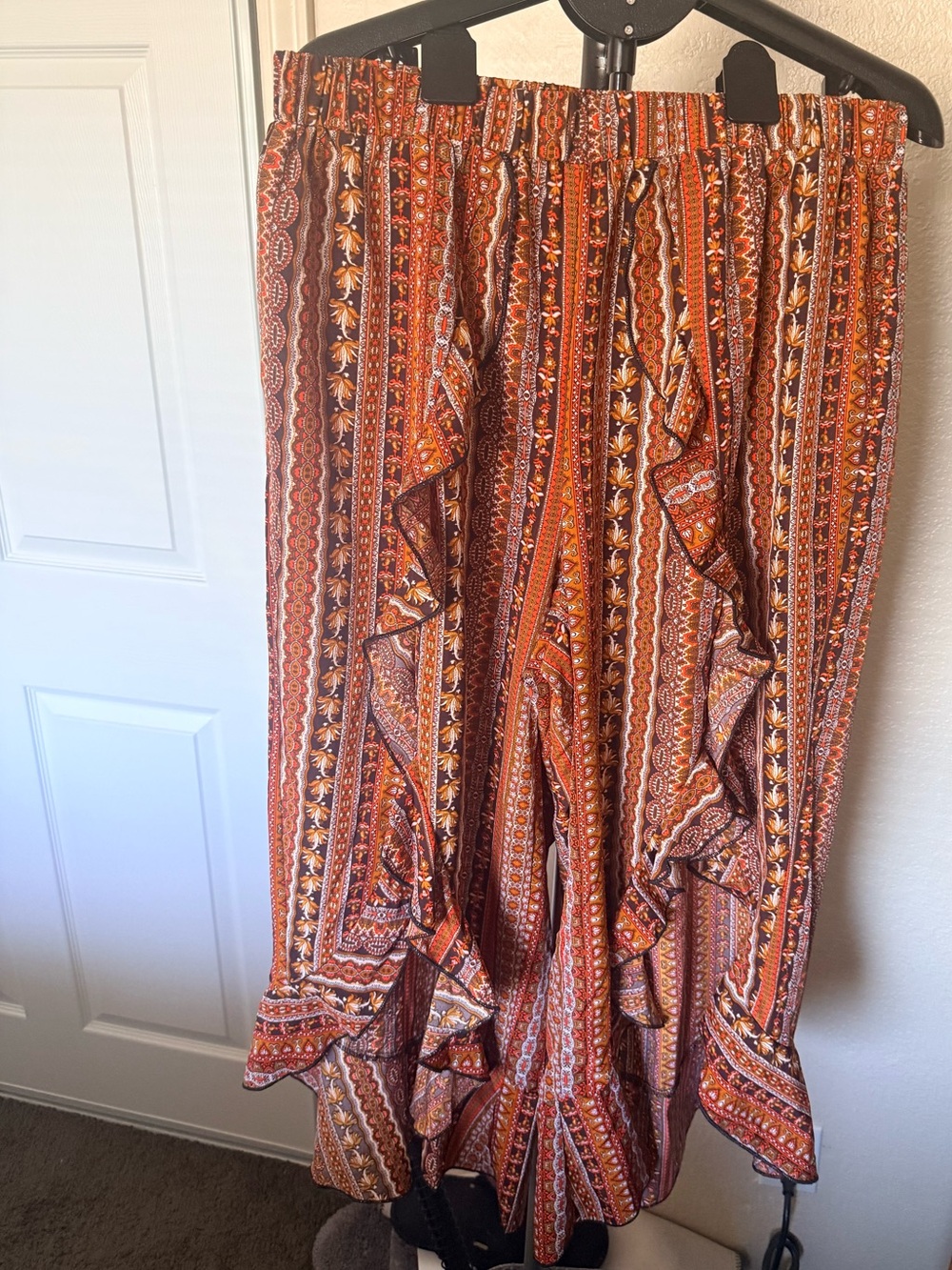 Bohemian Ruffled Wrap Pants - Picture 6 of 7